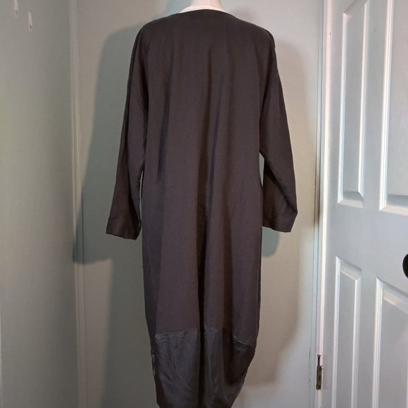 Hebbeding Dress - Picture 7 of 7